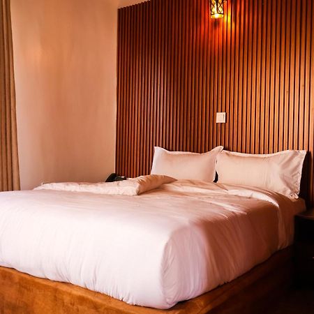 Winter Villa Resort & Spa Limited Embu エクステリア 写真